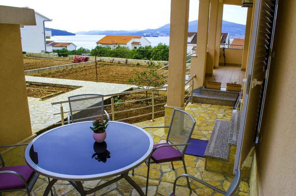 Apartments Zlatka Trogir Room photo