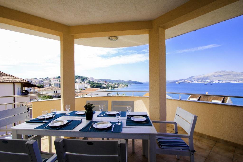 Apartments Zlatka Trogir Room photo