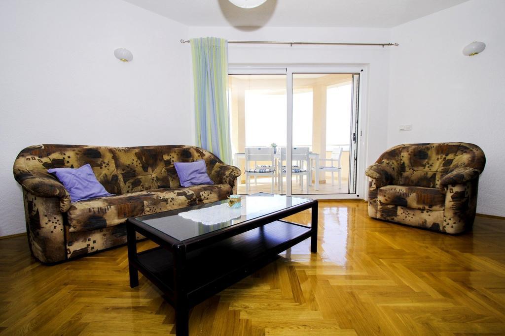 Apartments Zlatka Trogir Room photo
